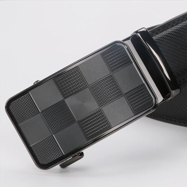 Fashionable Belt Trends For Every Outfit - Image 7