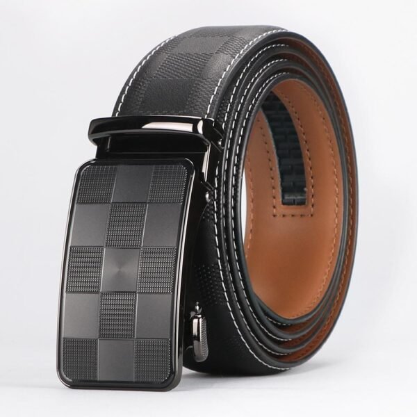 Fashionable Belt Trends For Every Outfit - Image 11